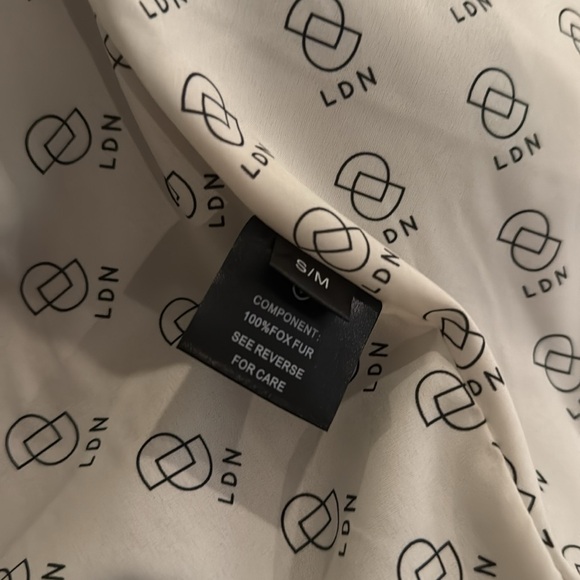 Ducie London Real Fox Fur Coat - Picture 5 of 6